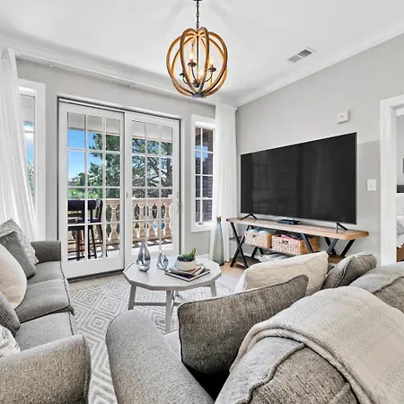Overlooking 30A! Great Location! Easy Beach & Pool Access!